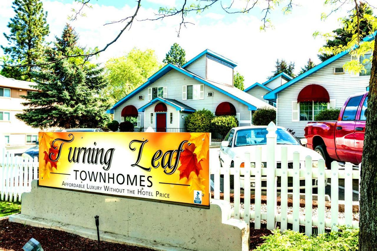 Turning Leaf Townhome Suites Fairwood Exterior photo